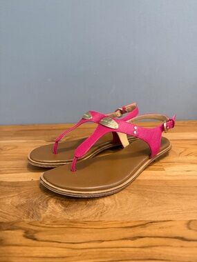 Michael Kors Pink Saffiano Leather Thong Sandals - Size 6M